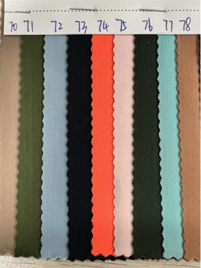 DG-BT recycled polyester matte Lycra Composition: 82% recycled polyester 18% spandex Weight: 180g/㎡ Width: 150CM detail view-7